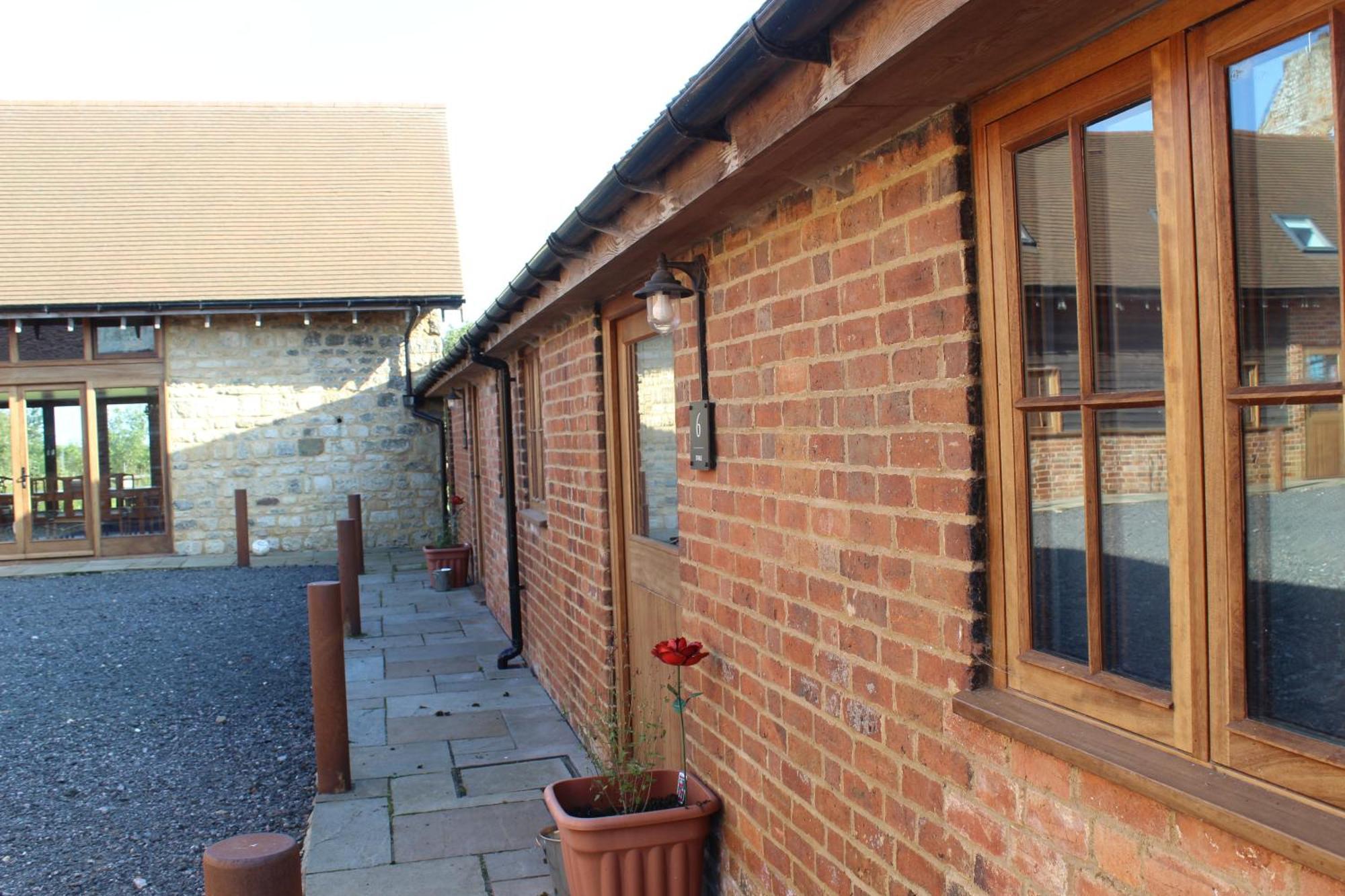 Parkfields Barns Self Catering Accommodation Μπάκινγχαμ Εξωτερικό φωτογραφία