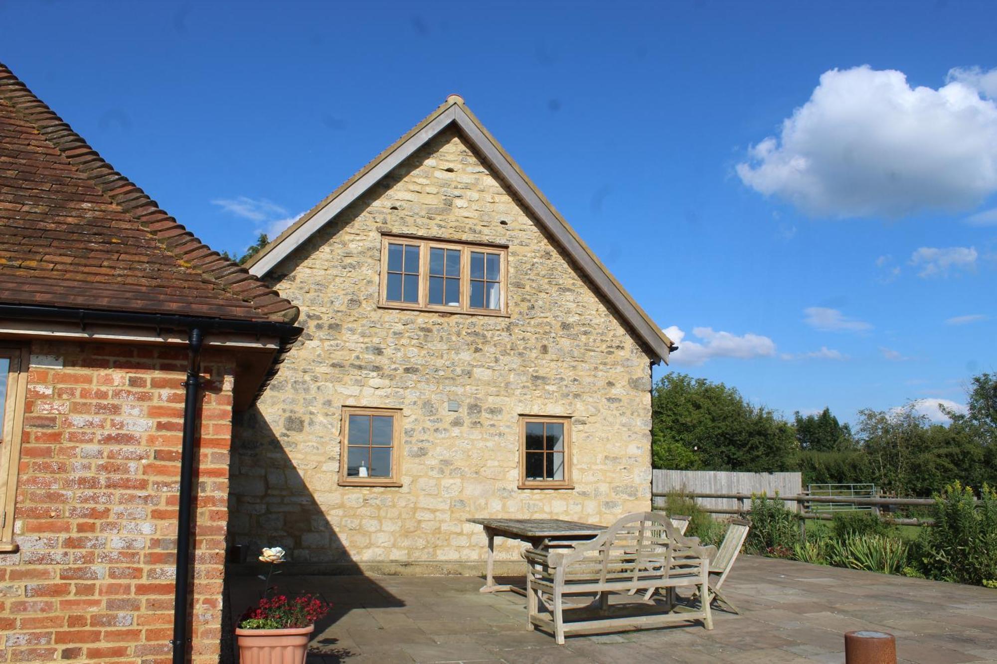 Parkfields Barns Self Catering Accommodation Μπάκινγχαμ Εξωτερικό φωτογραφία